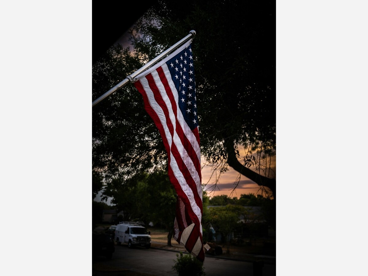 An Evidence-Based SWOT Analysis of American Democratic Governance 