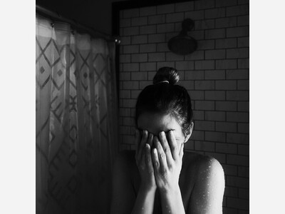 Public Agenda: Economic Anxiety In The Untied States: Governance Timing, Essential Costs, And Household Stability by Dr Shellie Bowman Sr 